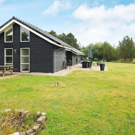 Luxury Retreat With Sauna - By Traum Prázdninový dům